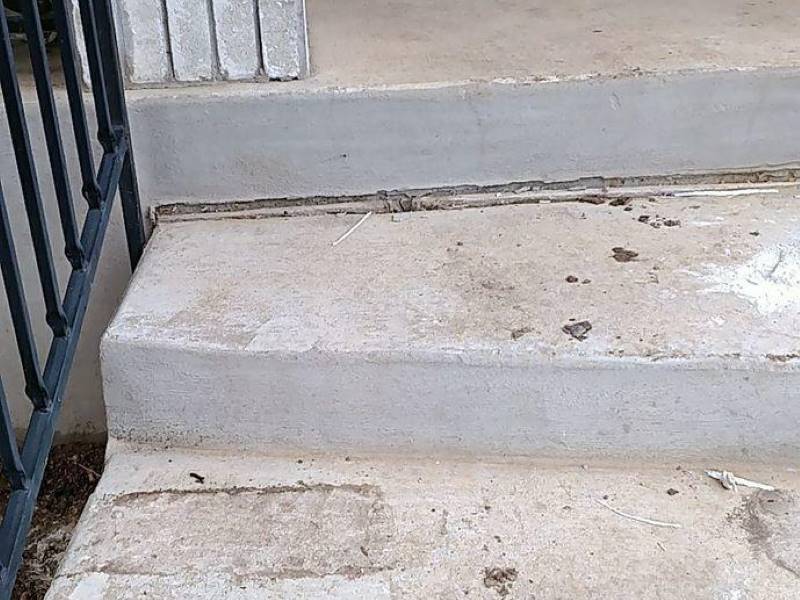 Porch Steps (1)